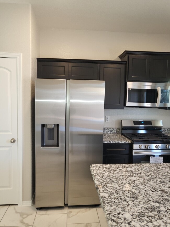 Building Photo - 15137 Ambition Ave