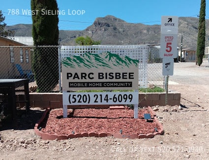 Building Photo - 788 W Sieling Loop