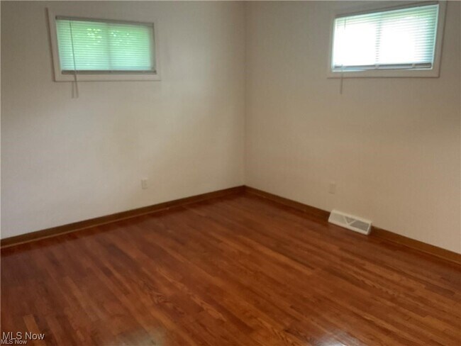 Building Photo - 3648 Avondale Rd