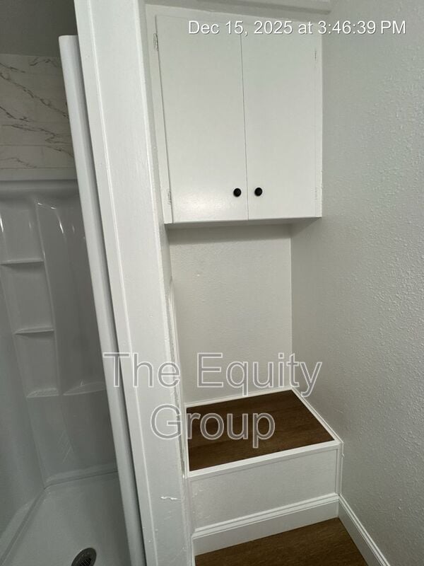 Building Photo - 706 N Jacob St