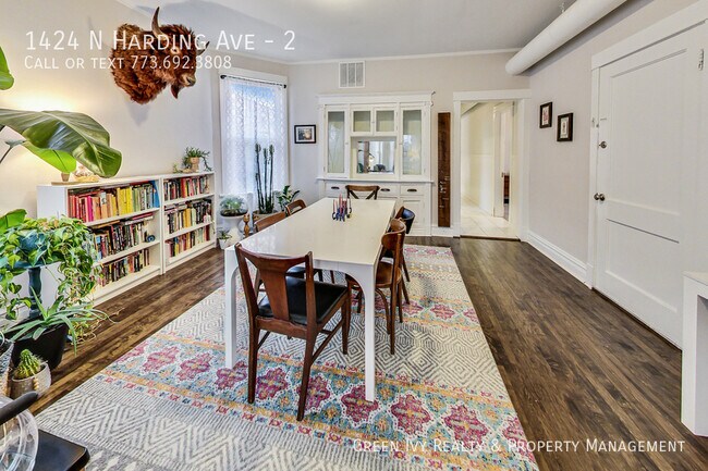 Building Photo - 1424 N Harding Ave