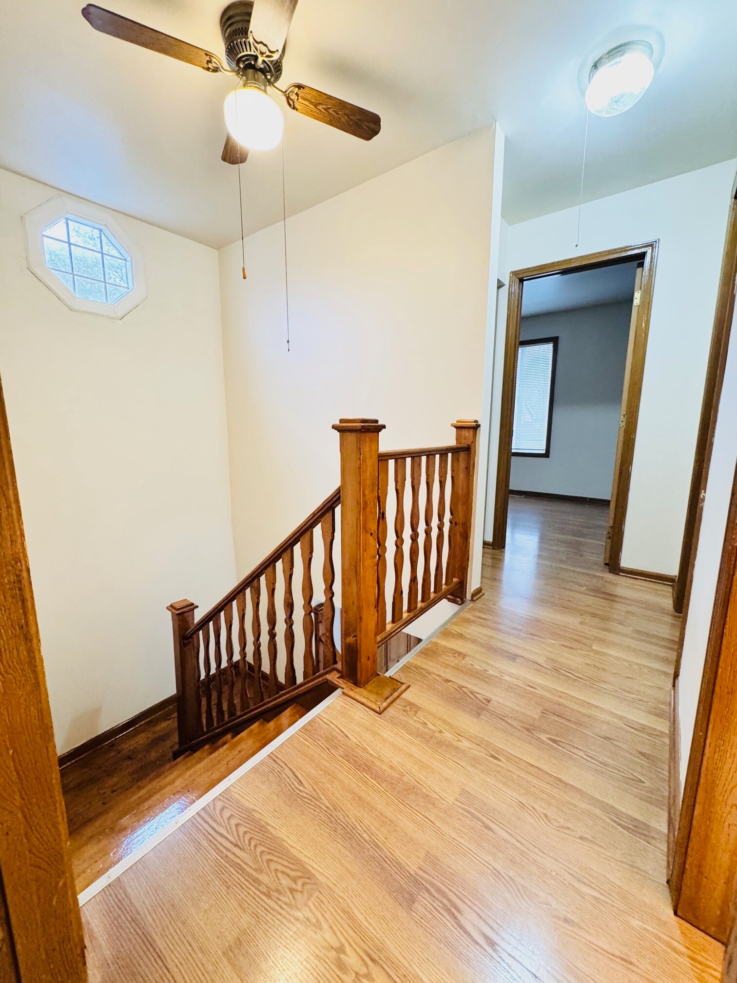 2nd fl Staircase Hallway - 1285 Haverhill Cir