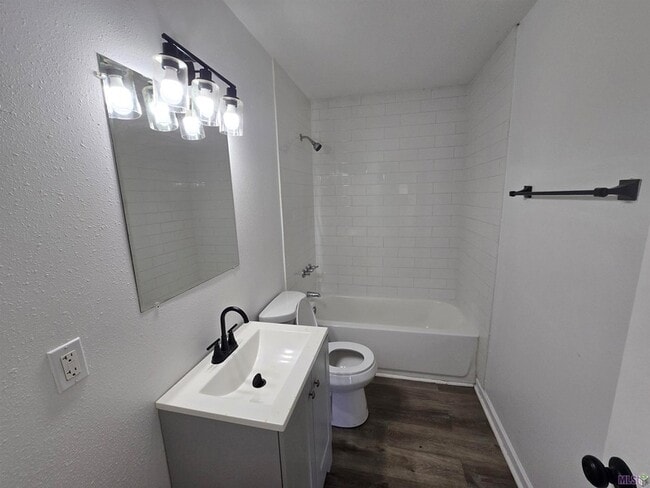 Building Photo - 3877 Cannon St