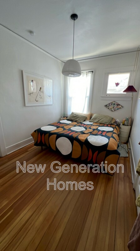 Building Photo - 412 E St Vrain St