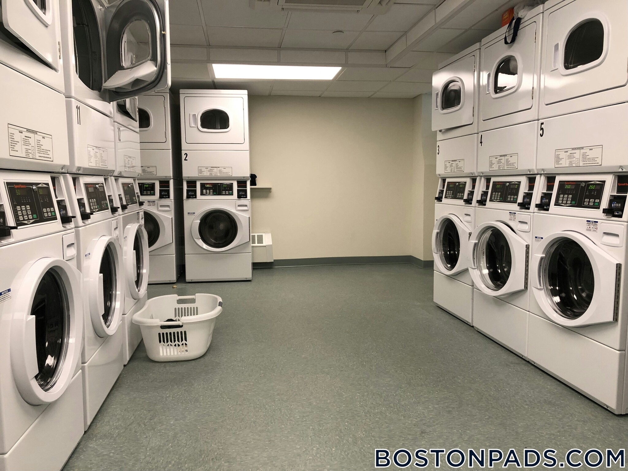 Building Photo - 20 Chauncy St