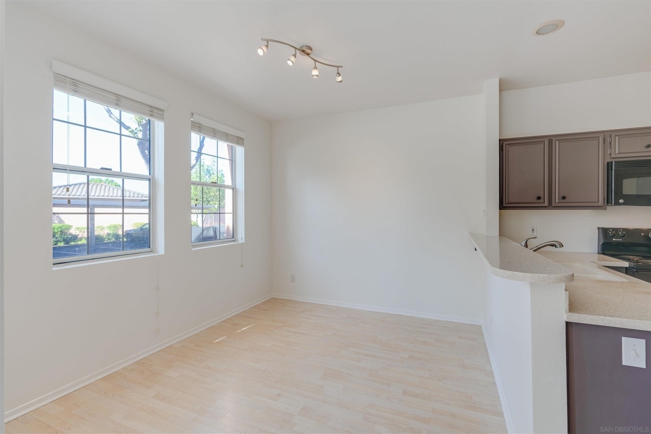 Building Photo - 18826 Caminito Cantilena