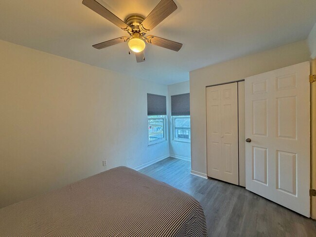 Building Photo - Fully Furnished 3BR Townhome – $500 Move-In Credit