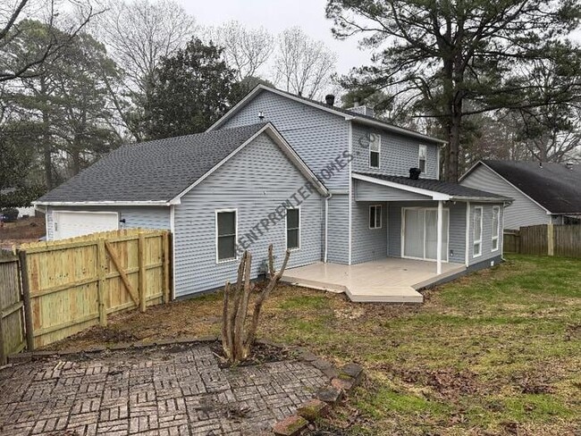 Building Photo - 2111 Pattywood Dr