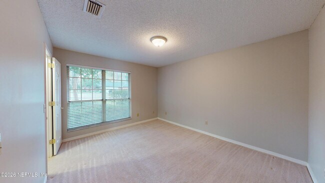 Building Photo - 2217 Hammock Oaks Dr N