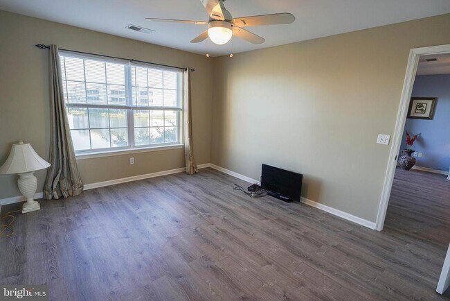 Building Photo - 37182 Harbor Dr