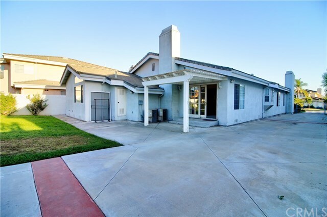 Building Photo - 429 W Woodruff Ave