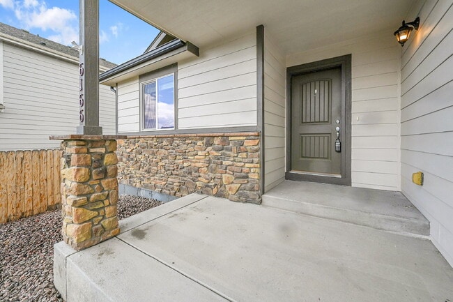 Building Photo - $2,550 - 4 Bed, 3 Bath Home in Colorado Sp...