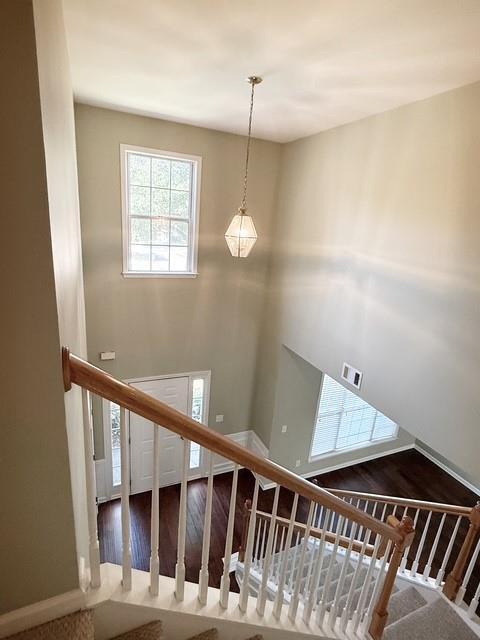 Building Photo - 558 Glen Creek Way NE
