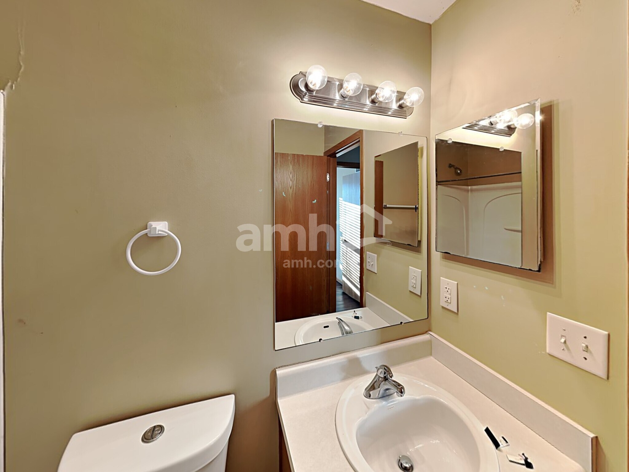 Building Photo - 8023 Crete Ln