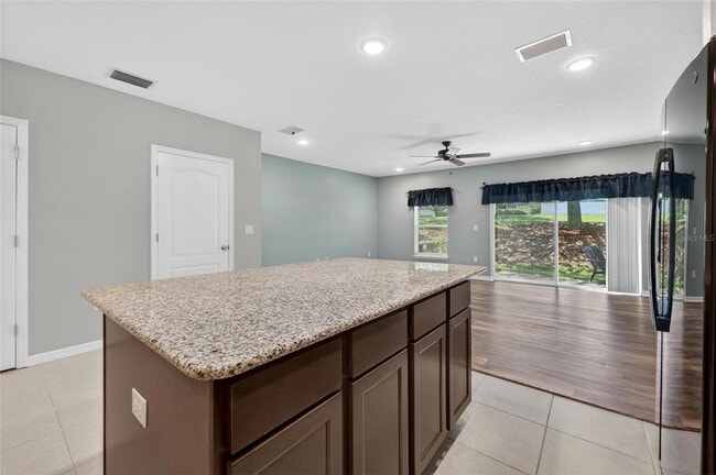 Building Photo - 3842 Hampstead Ln