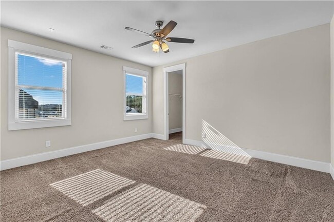 Building Photo - 212 Blue Point Pkwy