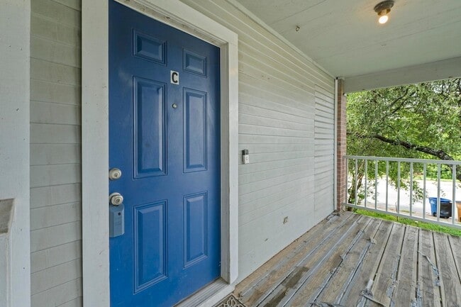 Building Photo - 4208 Duval Rd