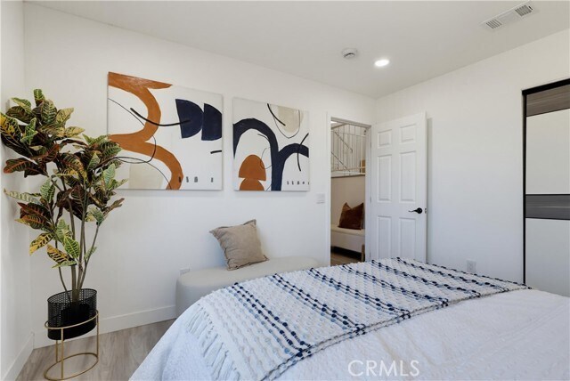 Building Photo - 125 Campanita Ct