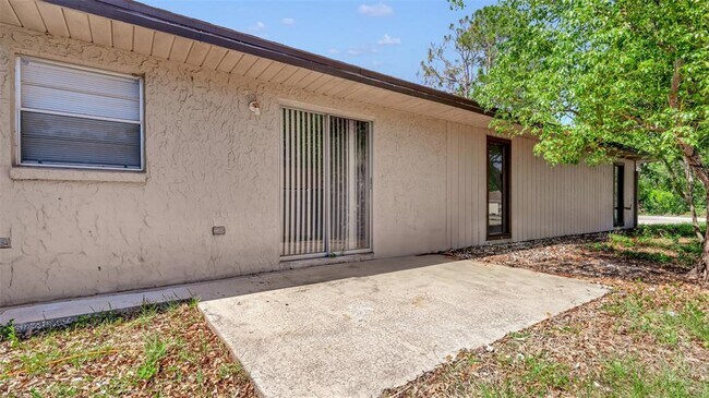 Building Photo - 1271 Sylvia Ave