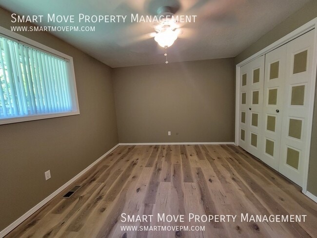 Building Photo - 9990 Skycrest-
