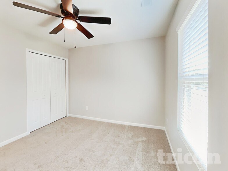 Building Photo - 3620 Ernie Dr