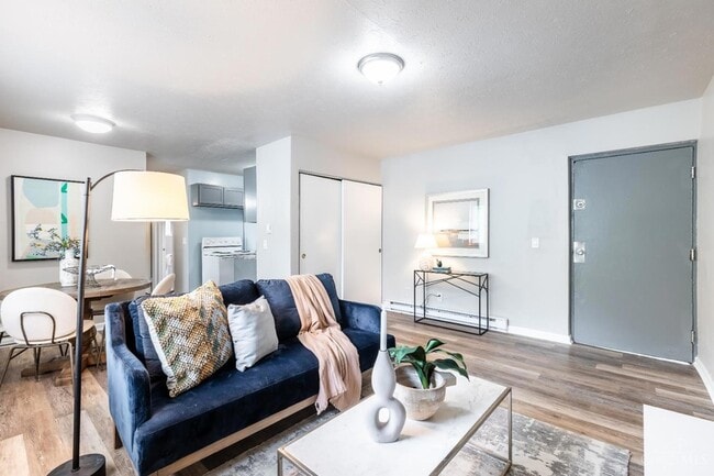 Building Photo - 2486 White St