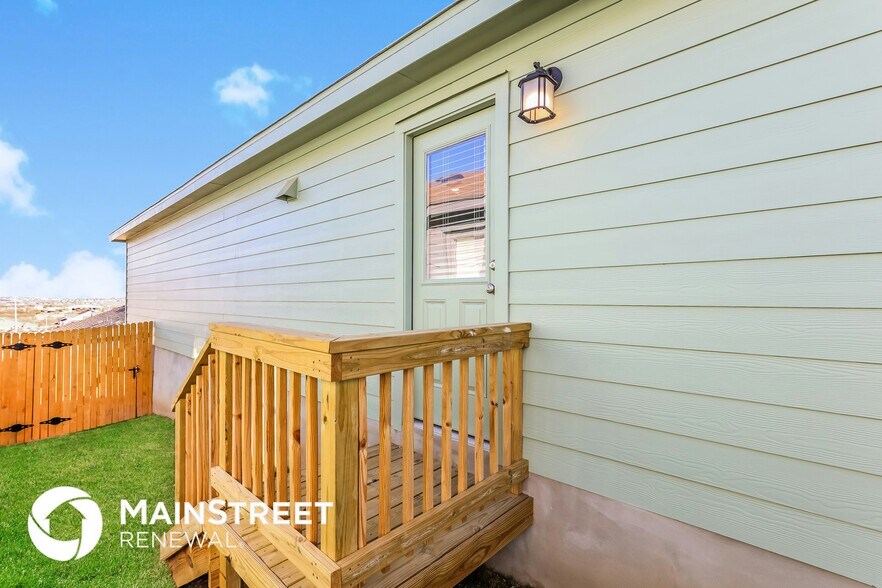 Building Photo - 8835 Barrow Path