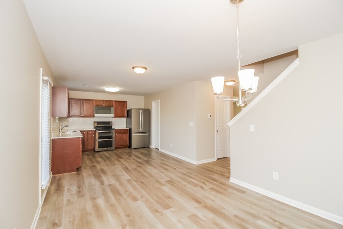 Building Photo - 505 Brady Dr