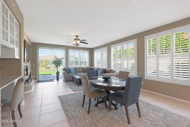 Building Photo - 1740 W Bartlett Way