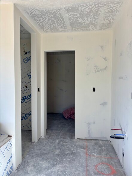 Building Photo - 270 S 1075 W