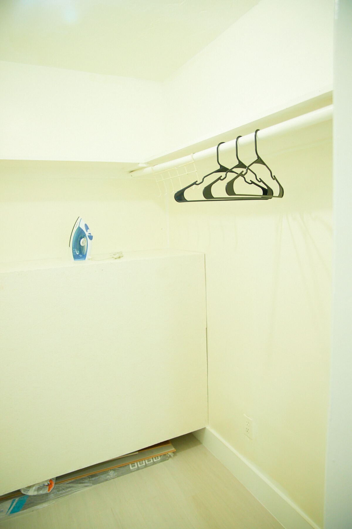 Building Photo - 6036 Polk St