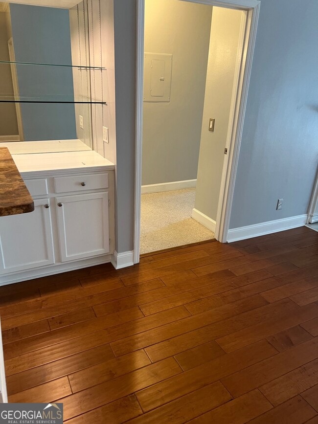 Building Photo - 3071 Lenox Rd NE