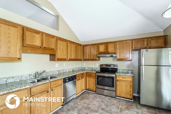 Building Photo - 3836 Clarion Dr