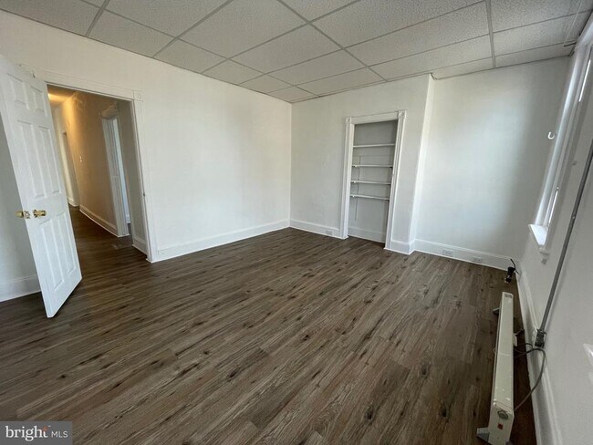 Building Photo - 1426 Snyder Ave