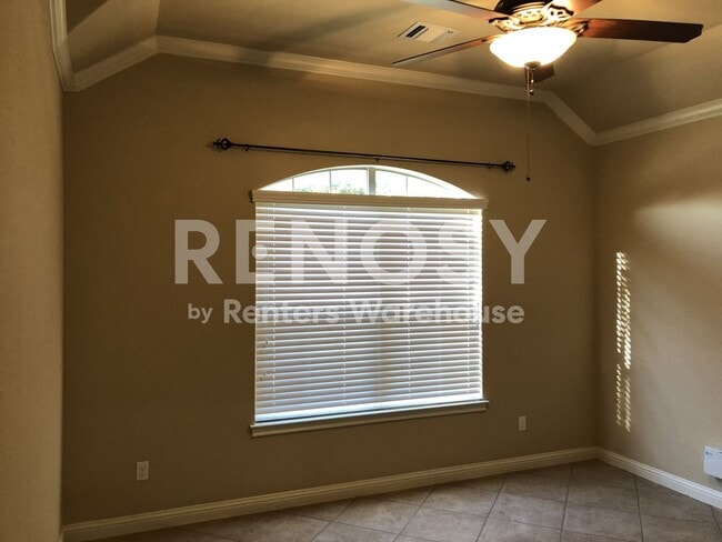 Building Photo - 19421 Brent Knoll Dr