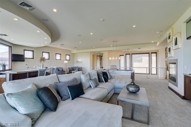 Building Photo - 483 Toucan Ridge Ct