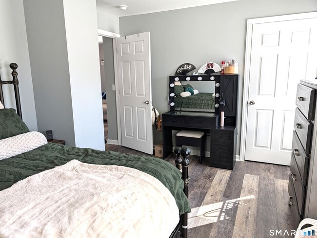 Building Photo - 40 Franklin St