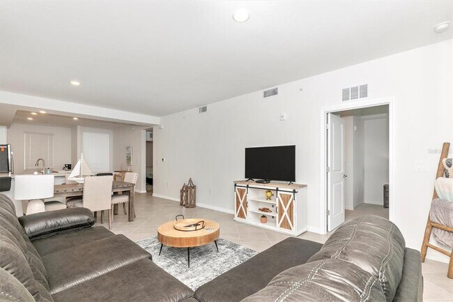 Building Photo - 17565 Opal Sand Dr
