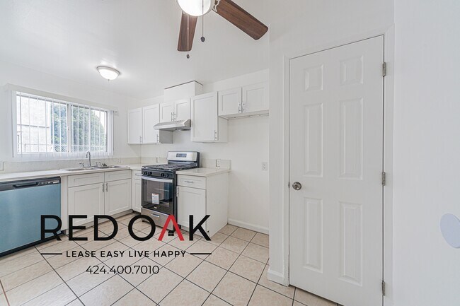 Building Photo - 6928 Agnes Ave