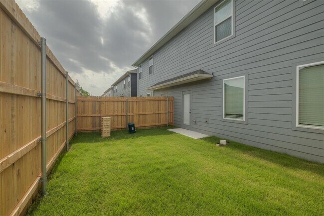 Building Photo - 8905 NW 109th St