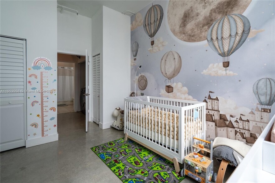 Building Photo - 2001 Biscayne Blvd