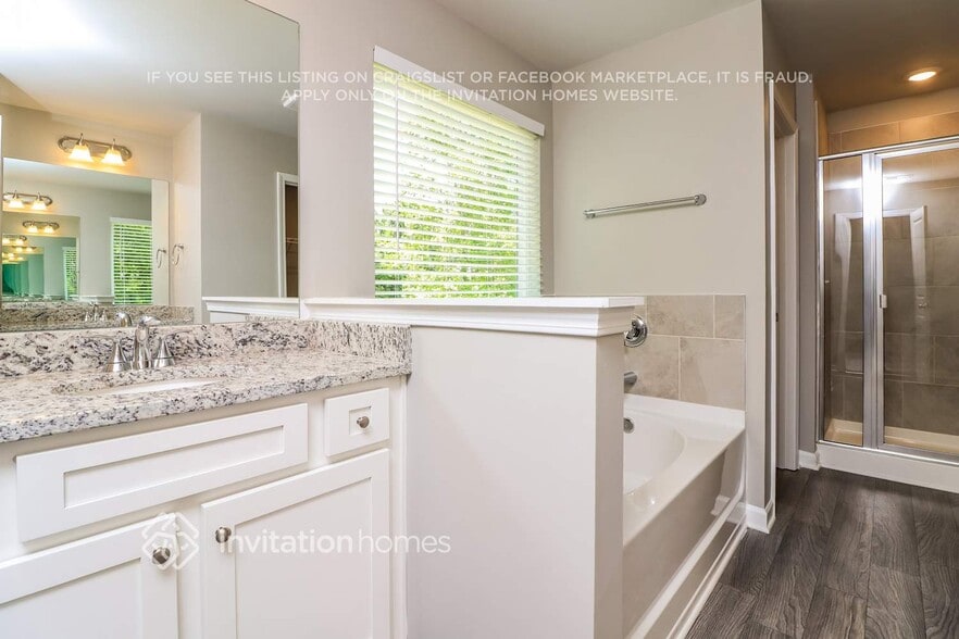 Building Photo - 119 Arborwood Way