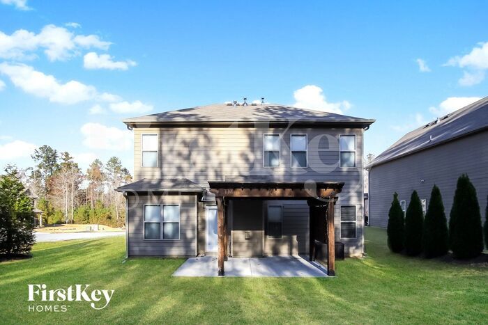Building Photo - 659 Silver Oak Dr