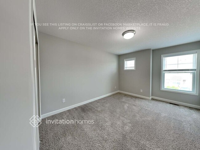 Building Photo - 10926 Zest St NE