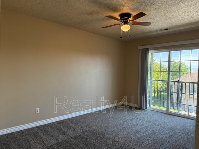 Building Photo - 1212 W Spencer Rd