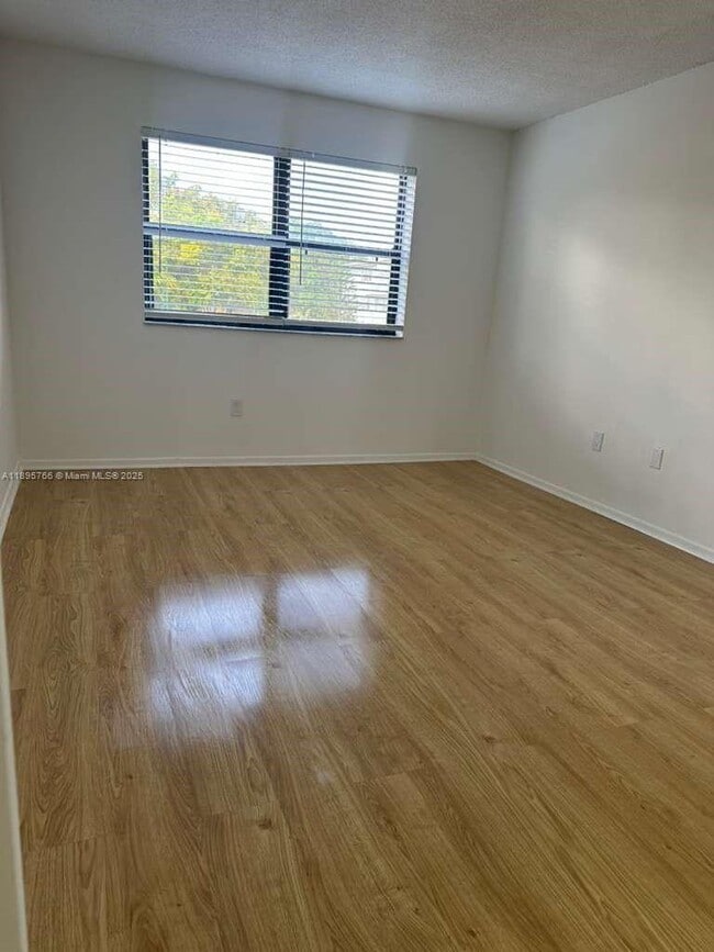 Building Photo - 15560 SW 80th St
