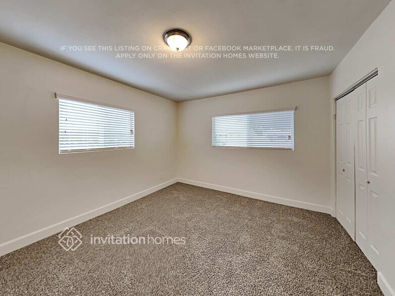Building Photo - 6734 N 10th Ave