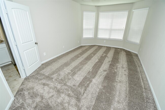 Building Photo - 21218 Flowering Dogwood Cir