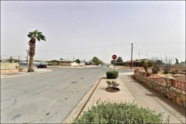 Building Photo - 7830 Basswood Ave