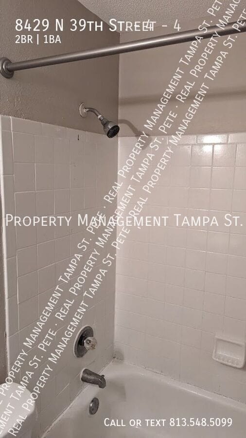 Building Photo - 8429 N 39th St